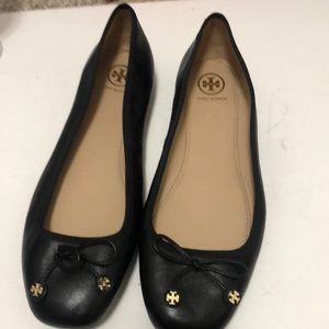 * Tory Burch Flats 10.5